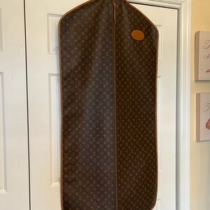 1980’s Vintage Louis Vuitton Brown Monogram Garment Bag